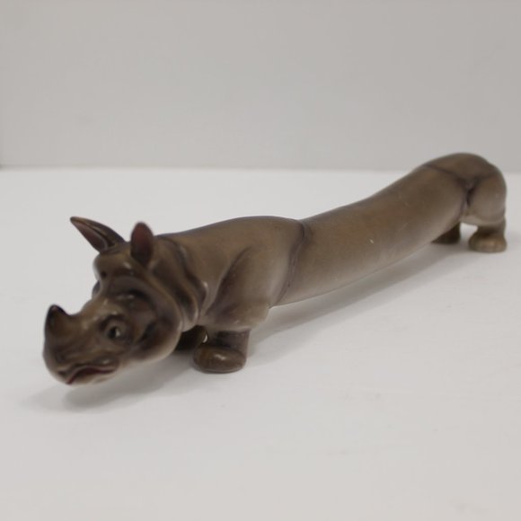 Vintage Craftsman China Japan Rhinoceros Salt & Pepper Shaker - Picture 5 of 10